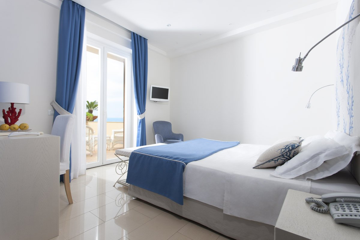 Sant'Agnello, 21