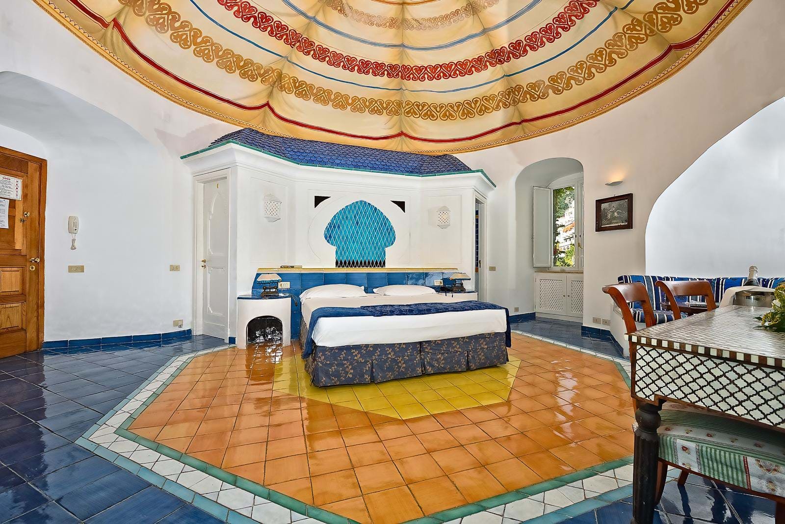 Amalfi, 12