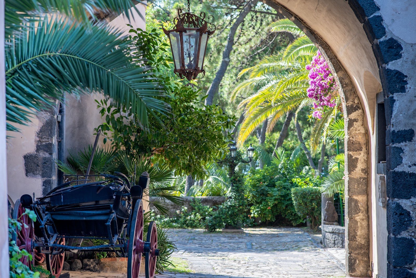 Giardini Naxos, 16