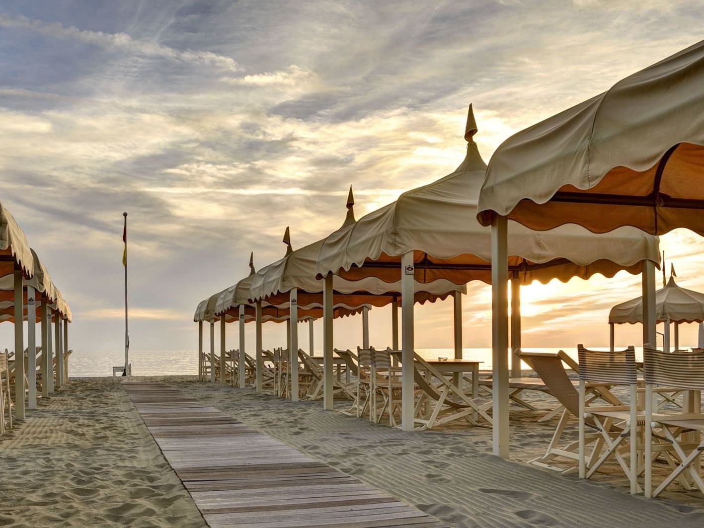 Lido di Camaiore, 10