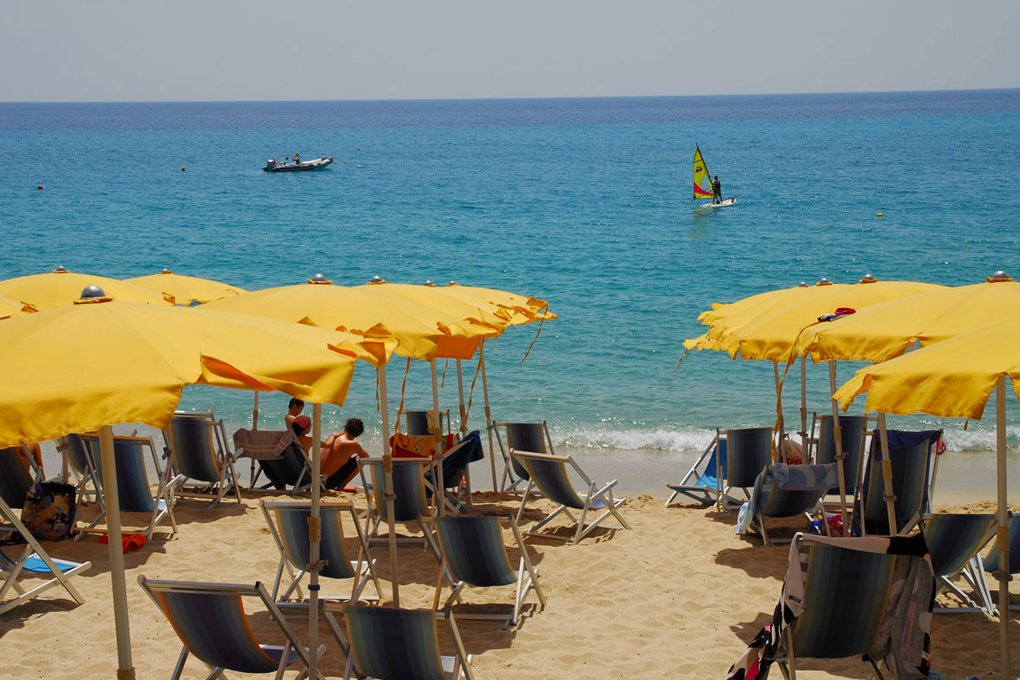 Capo Vaticano, 12