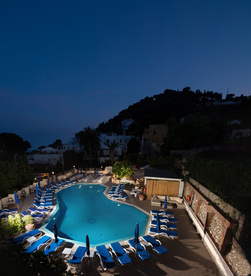 Capri, 13