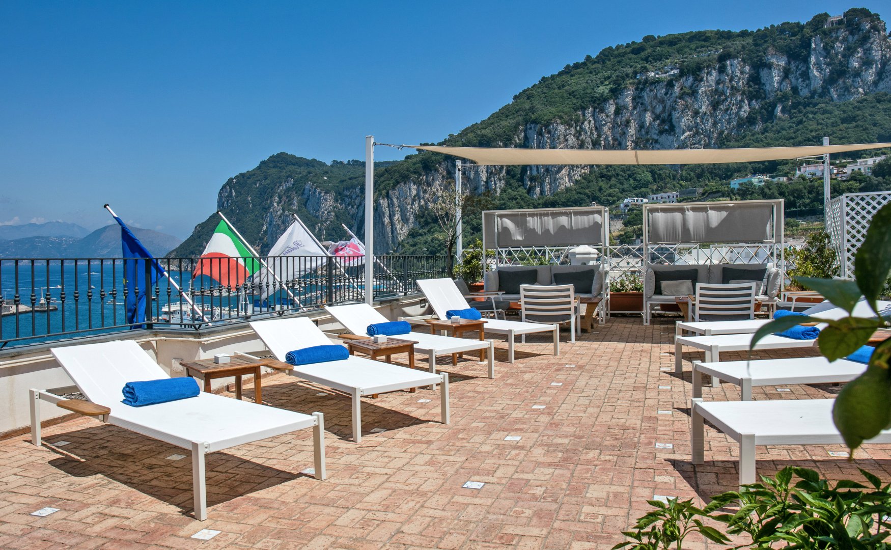 Capri, 10