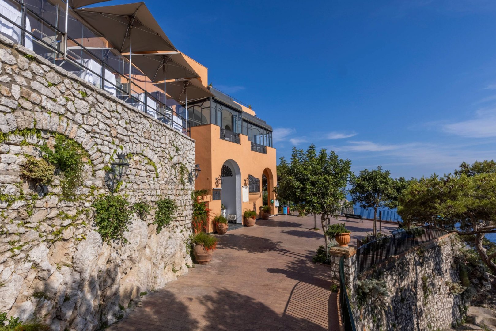 Capri, 15