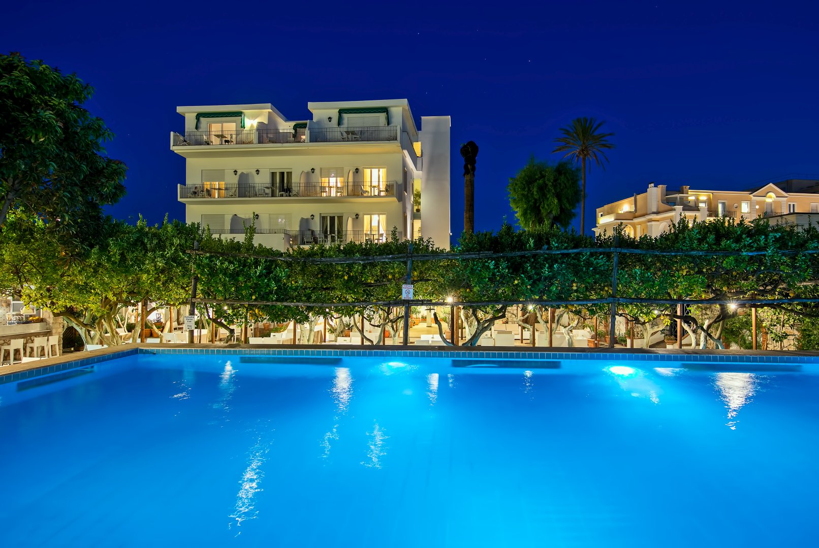 Capri, 19