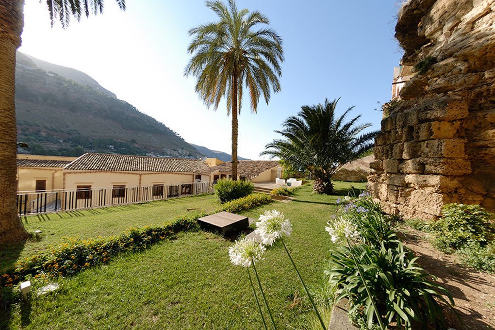 Castellammare del Golfo, 15