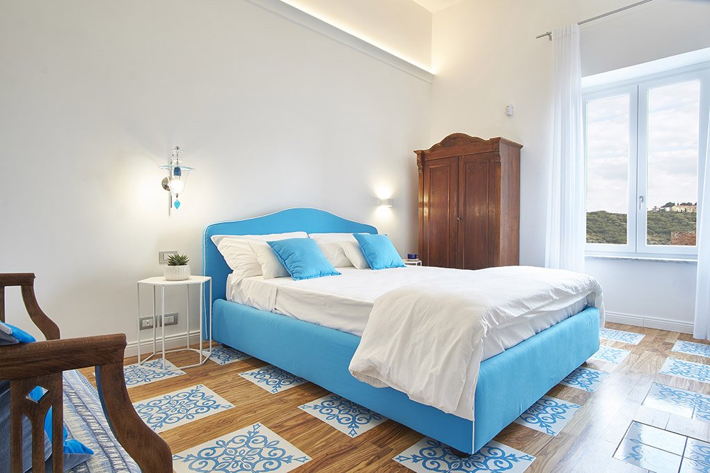 Castellabate, 12