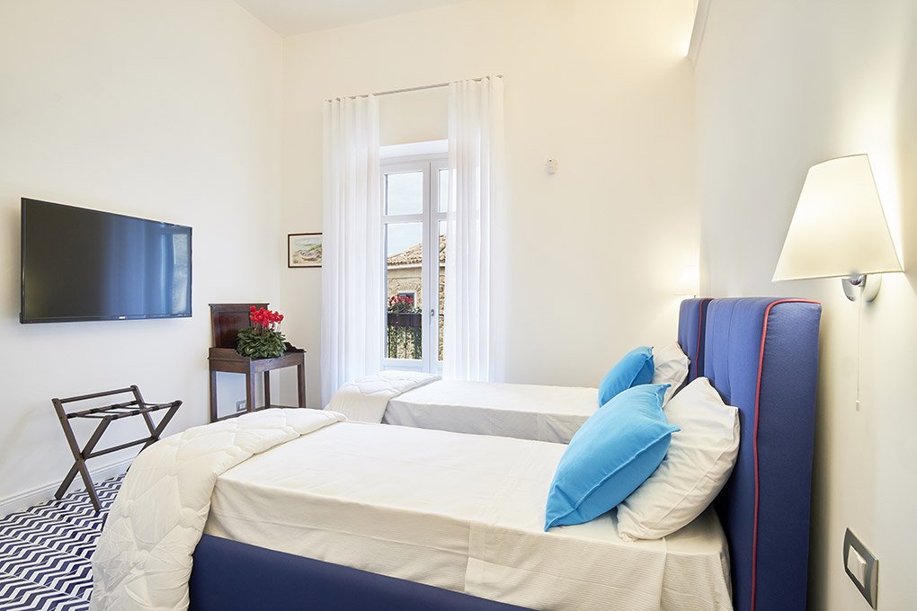 Castellabate, 24
