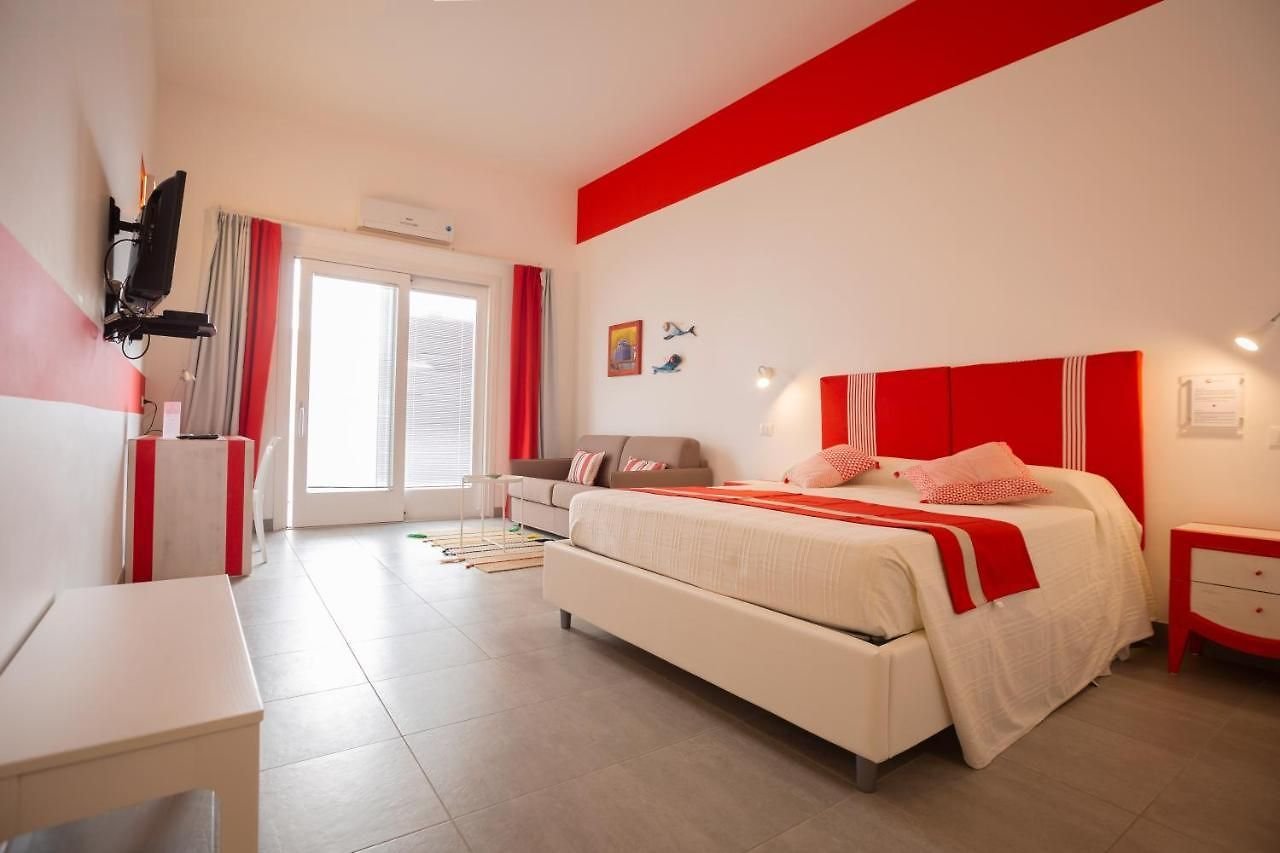 Castellammare del Golfo, 11
