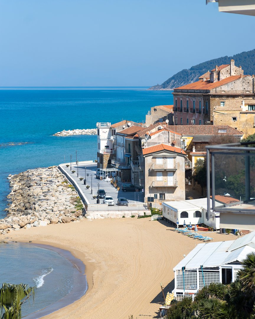Castellabate, 14