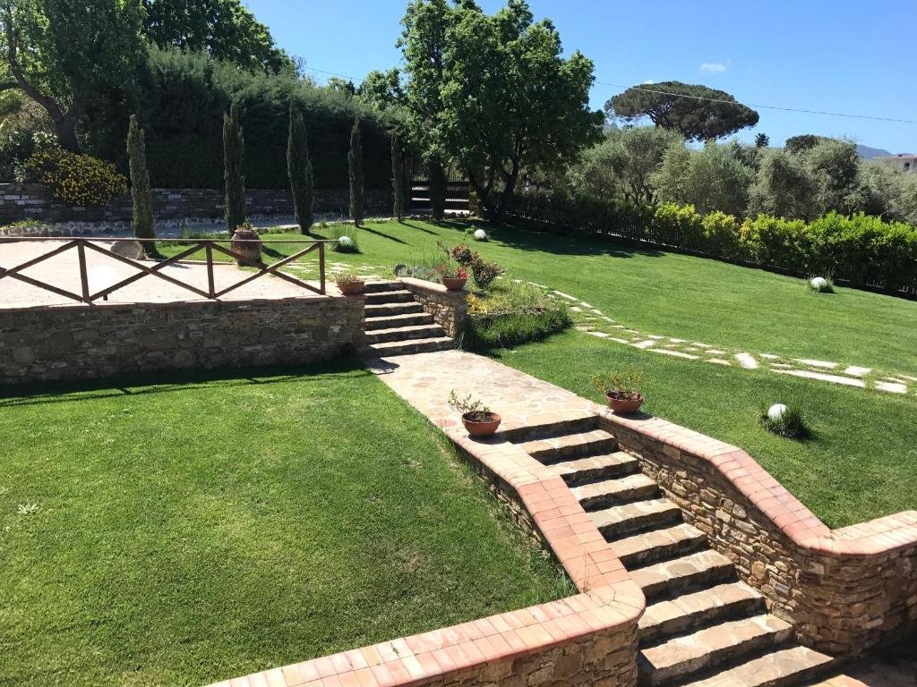 Castellabate, 11