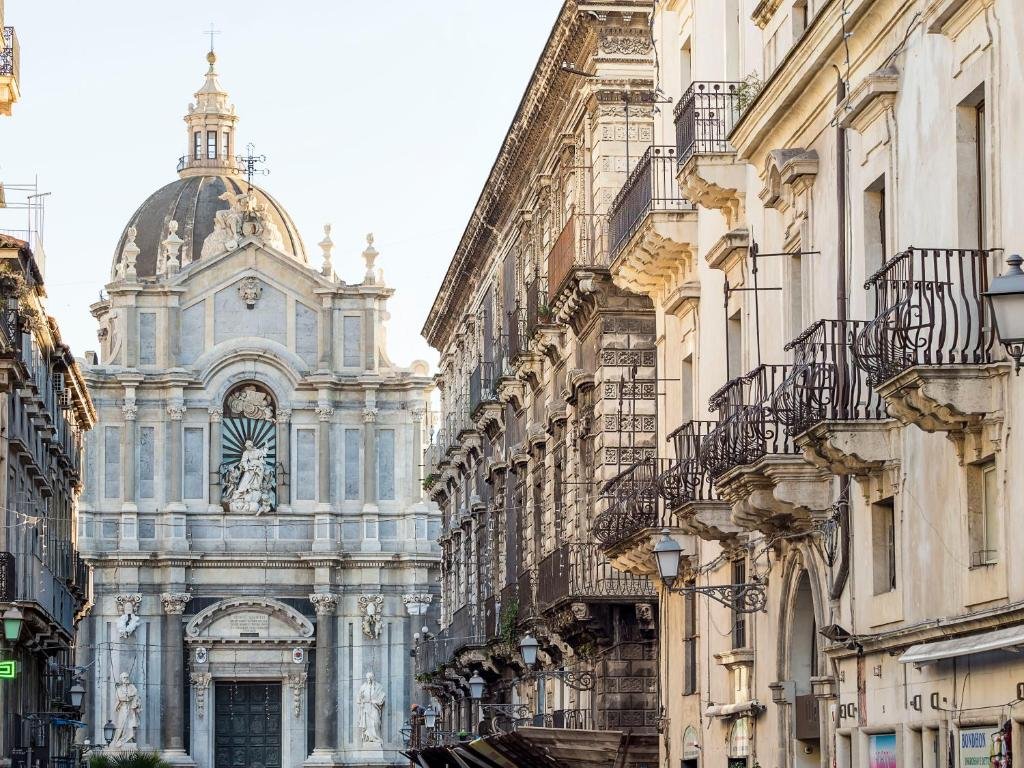 Catania, 01