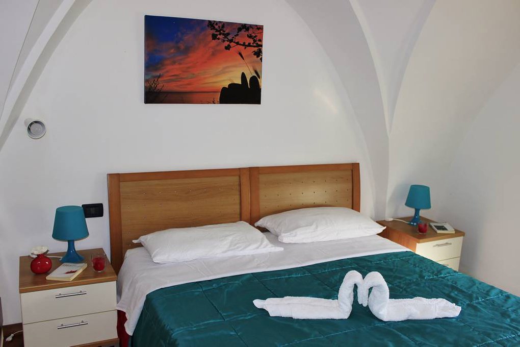 Santa Cesarea Terme, 13