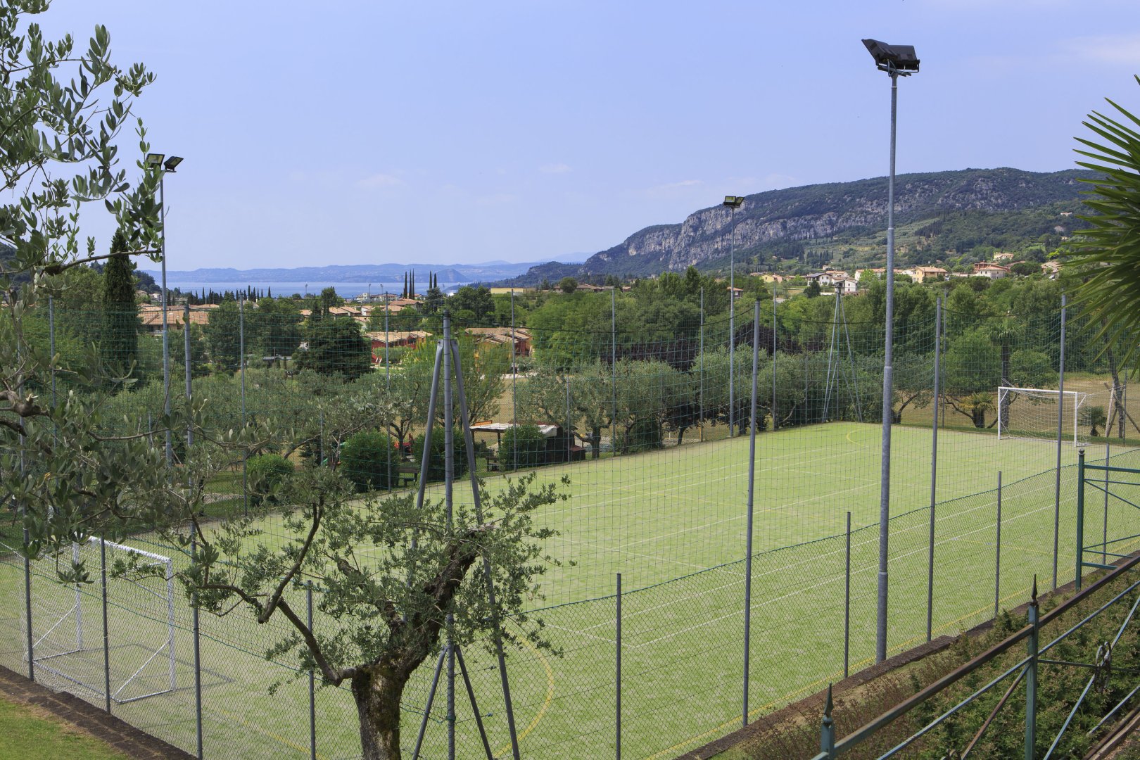 Garda, 17