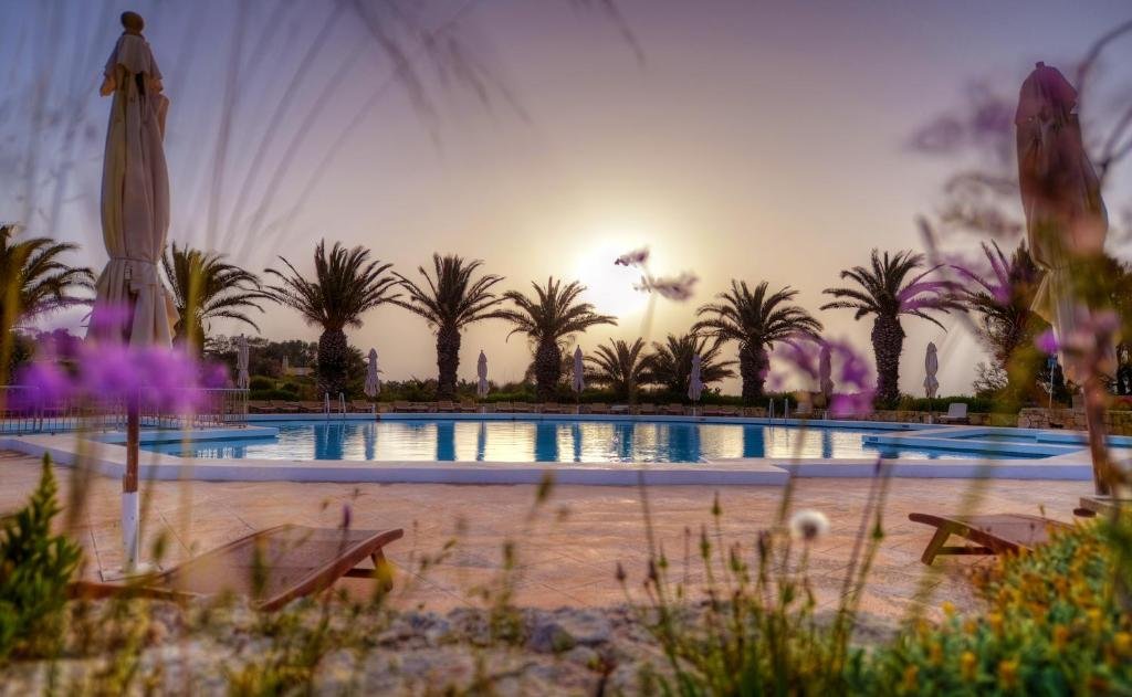 Gozo, 10