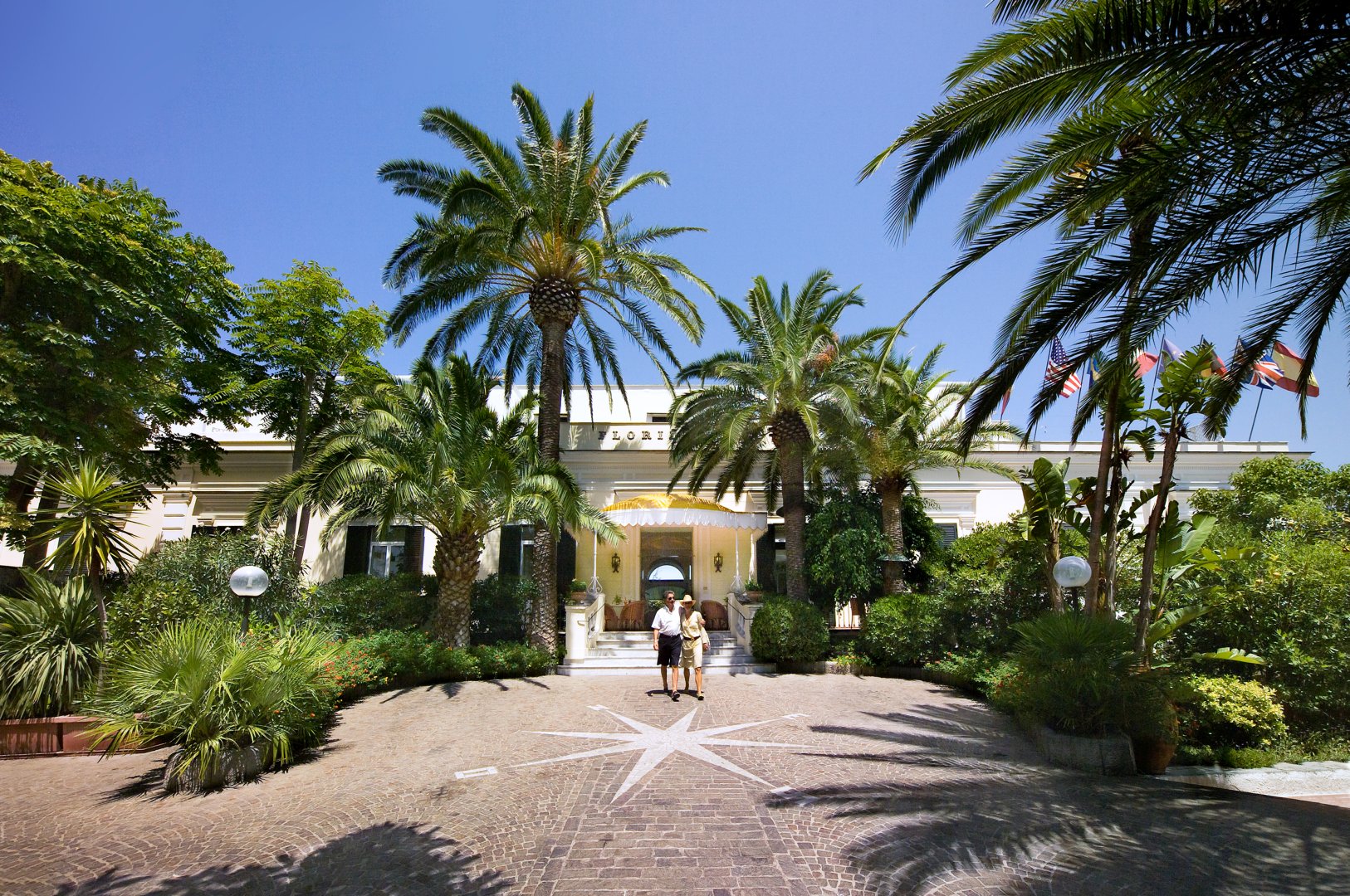 Ischia Porto, 01