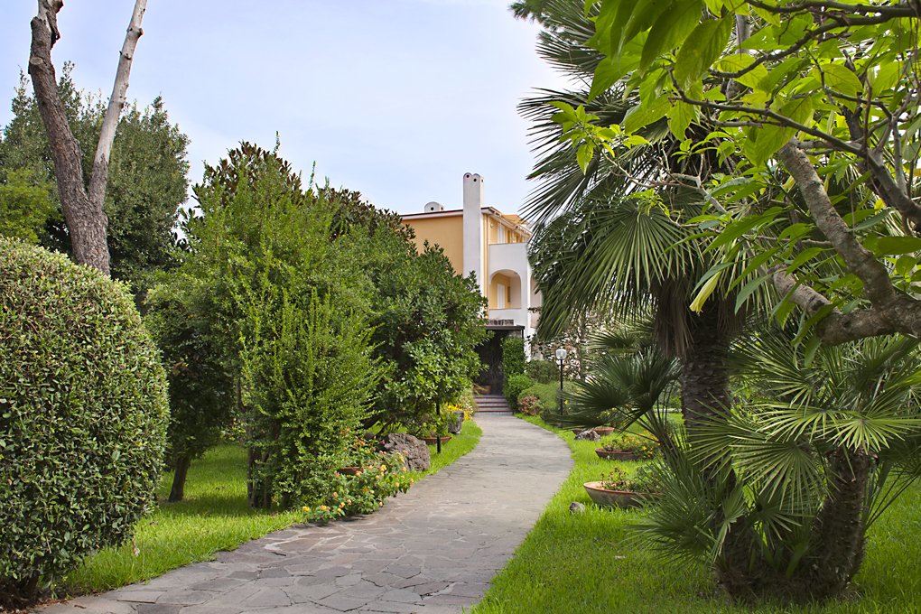 Ischia Porto, 02