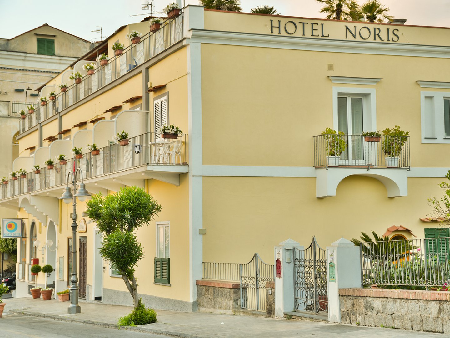 Ischia Porto, 12