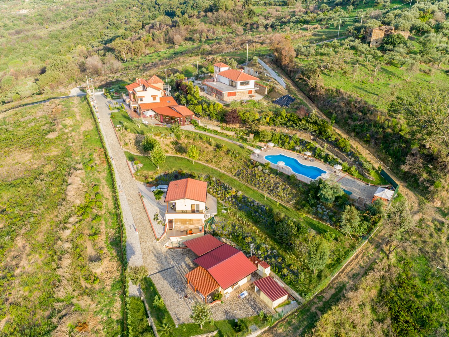 Laureana Cilento, 02