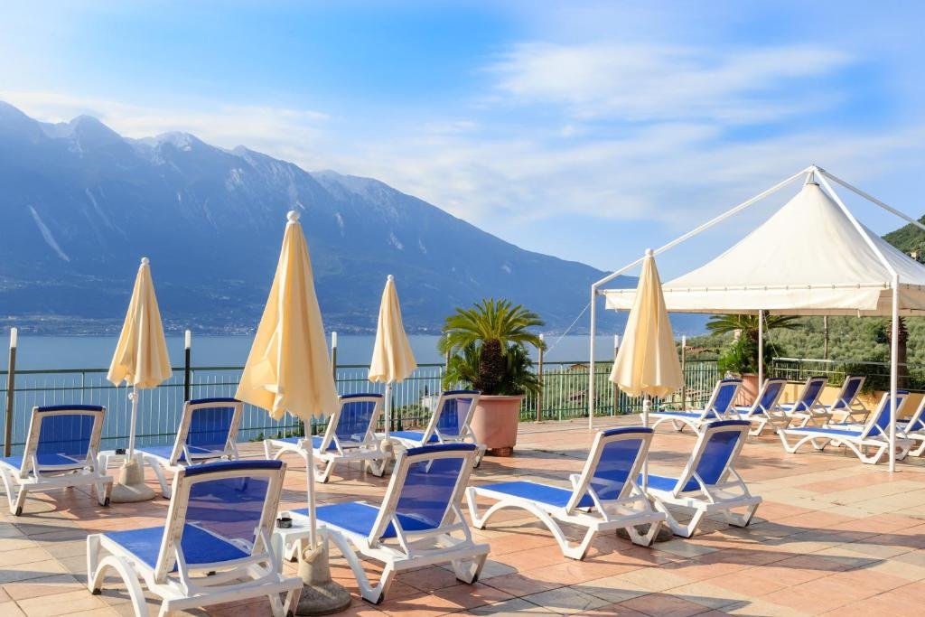 Limone sul Garda, 12