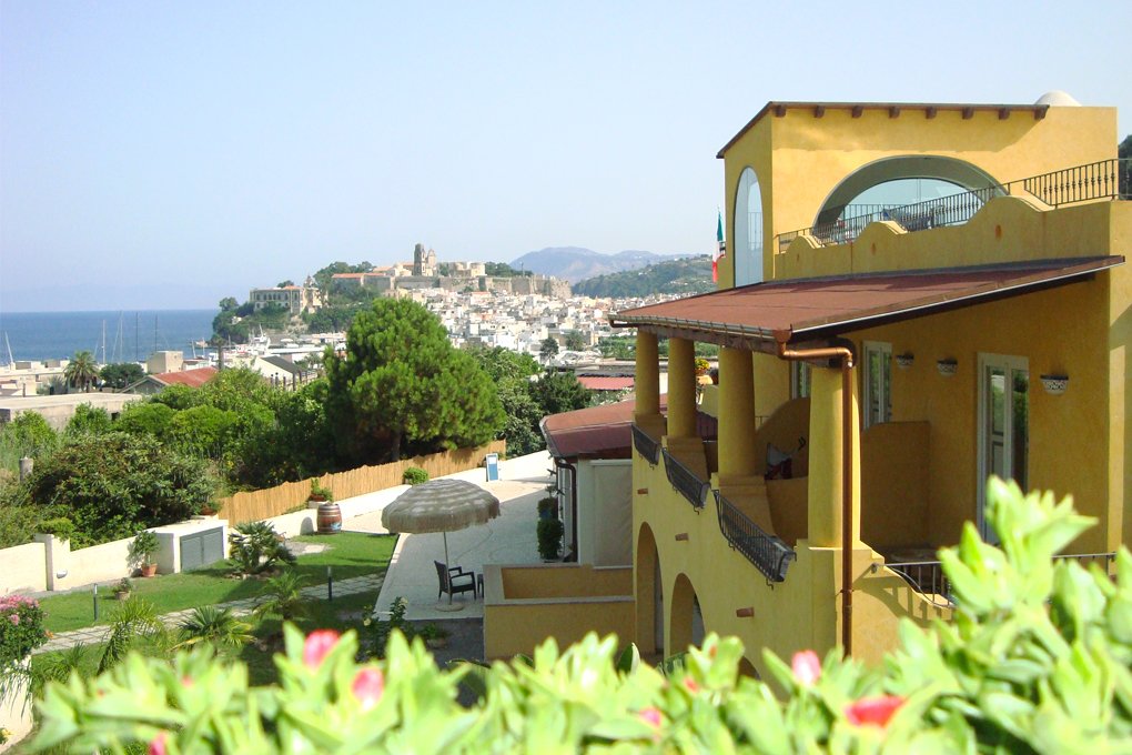 Isola di Lipari, 16