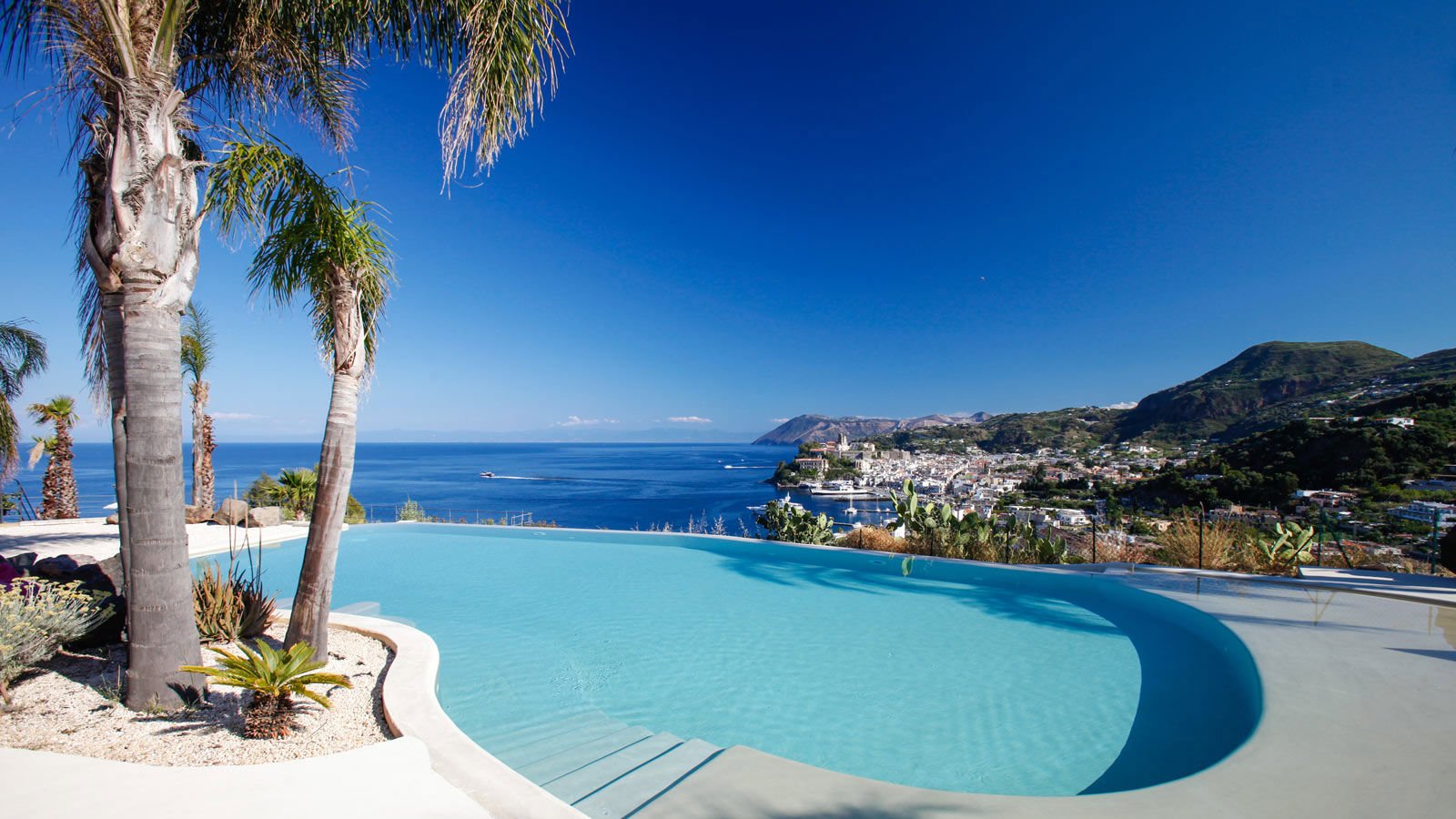 Isola di Lipari, 17