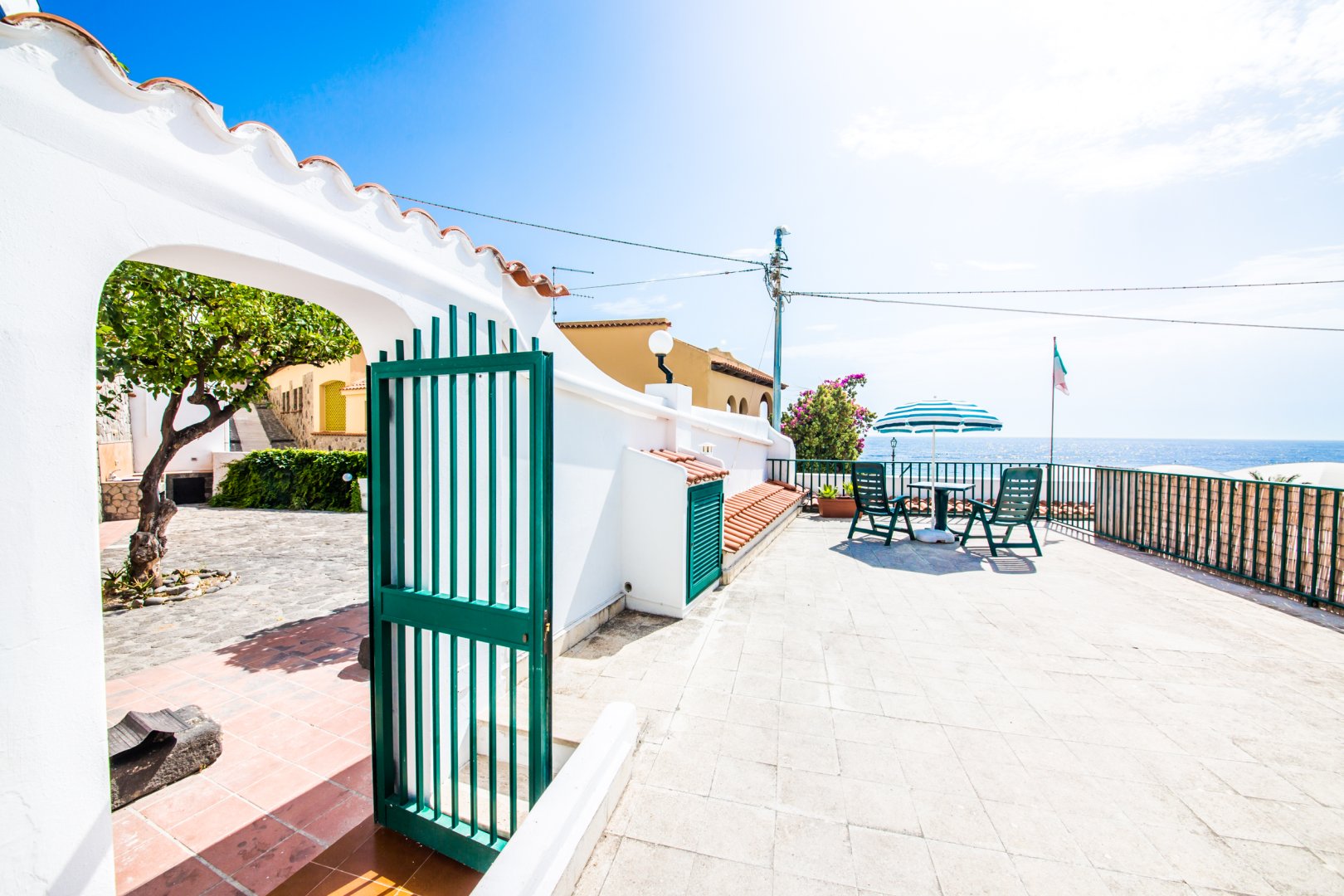 Isola di Lipari, 17