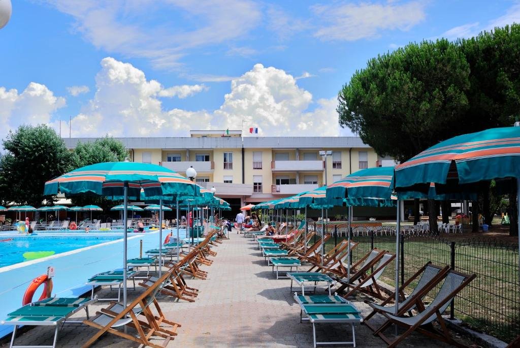 Luni Mare, 07