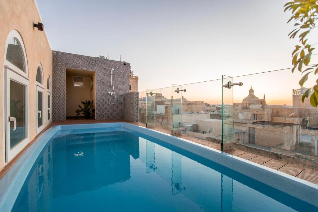 Valletta, 19
