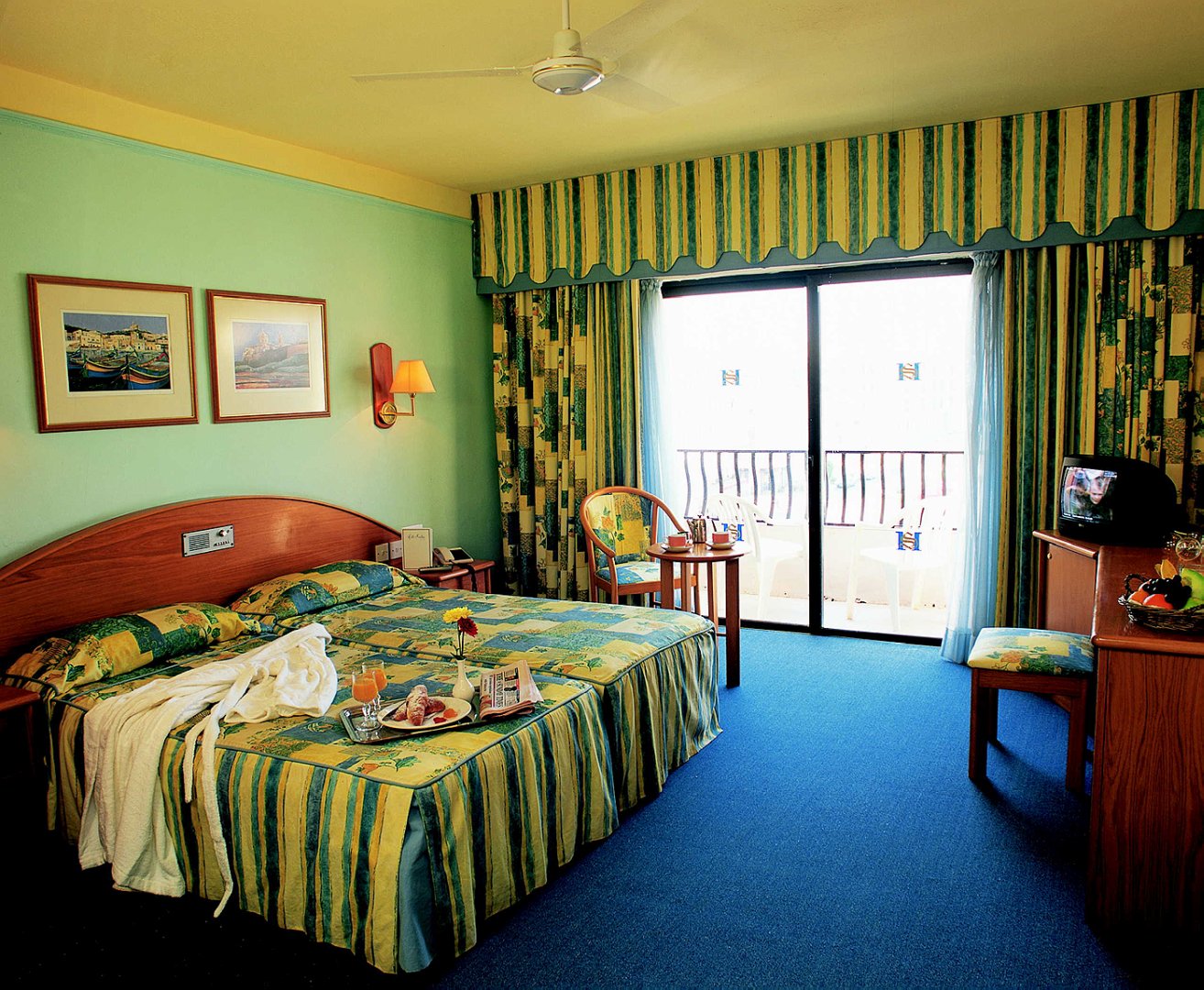 St Paul's Bay, 05