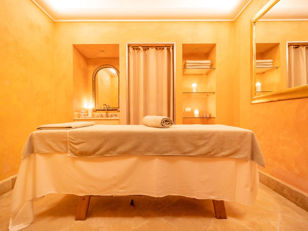Martina Franca, 25