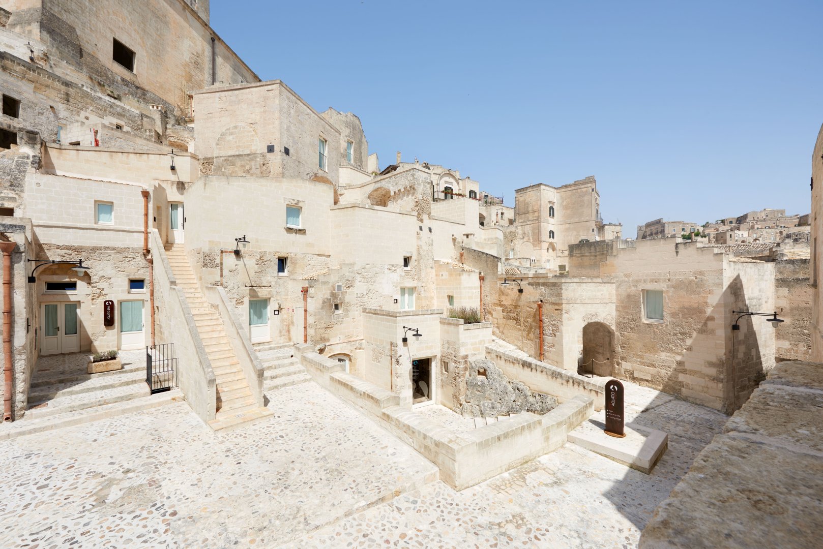 Matera, 22