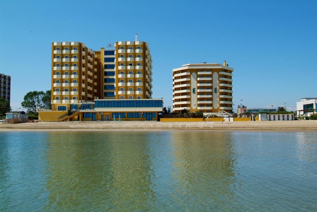 Montesilvano, 10