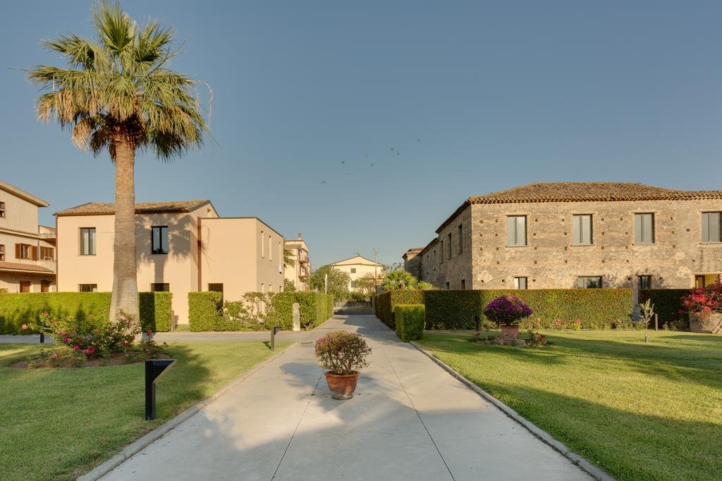 Montepaone, 27