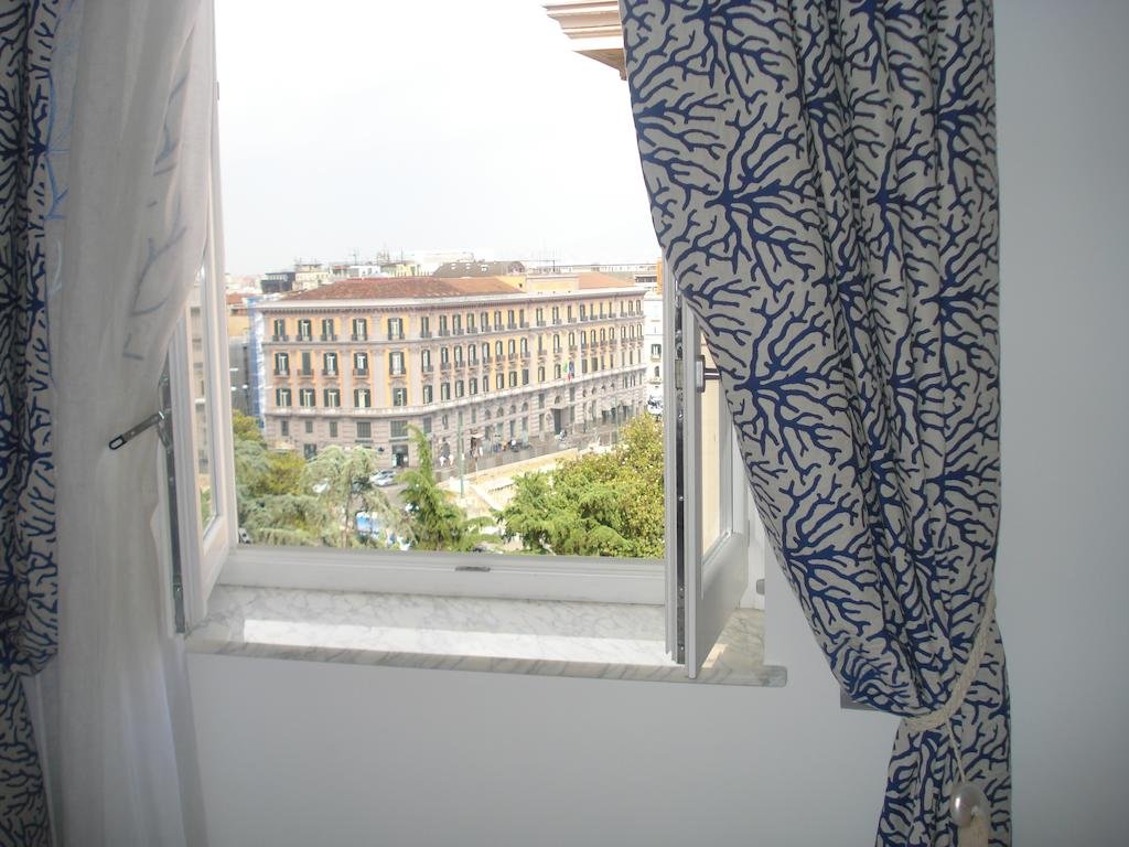Porto di Napoli, 02