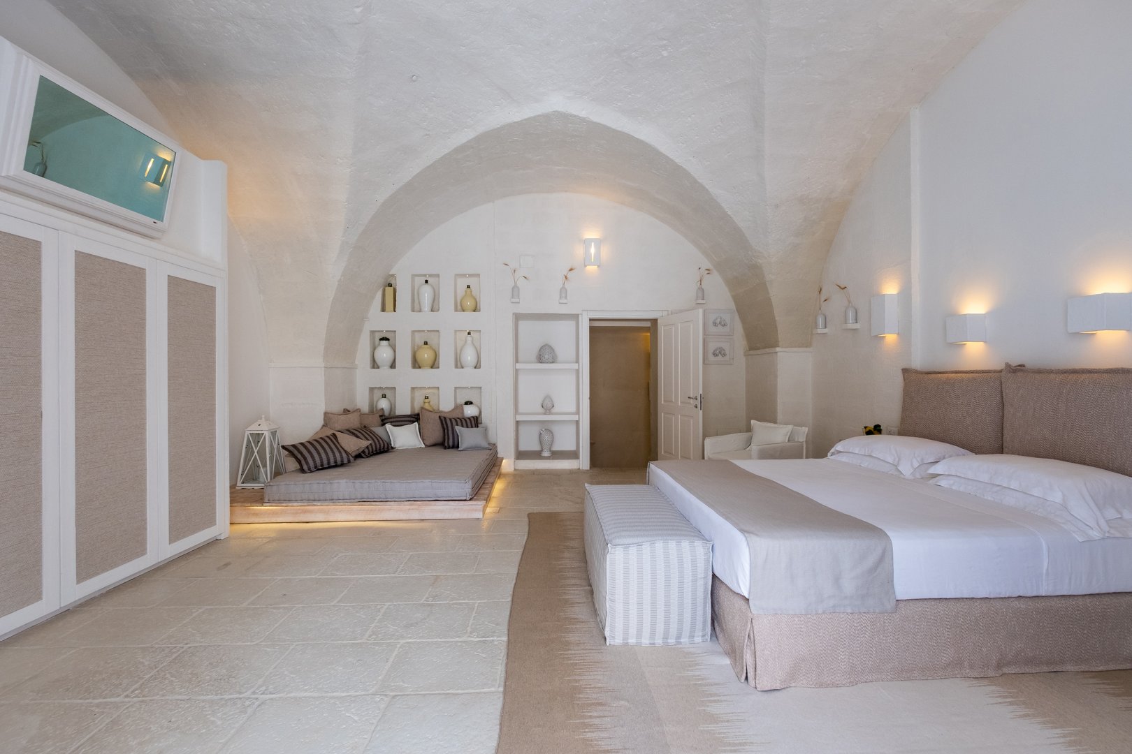 Otranto, 12