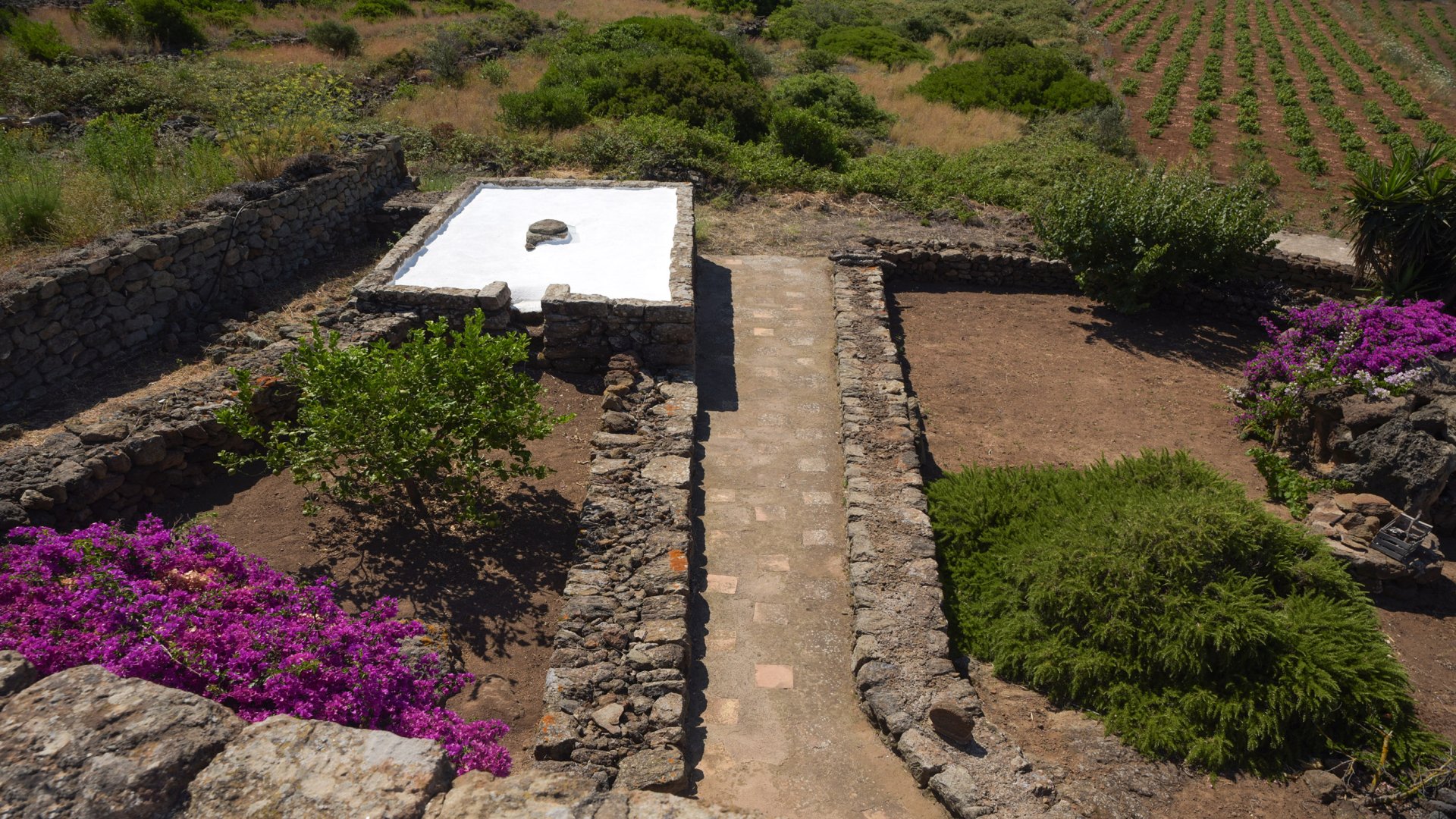 Isola di Pantelleria, 12