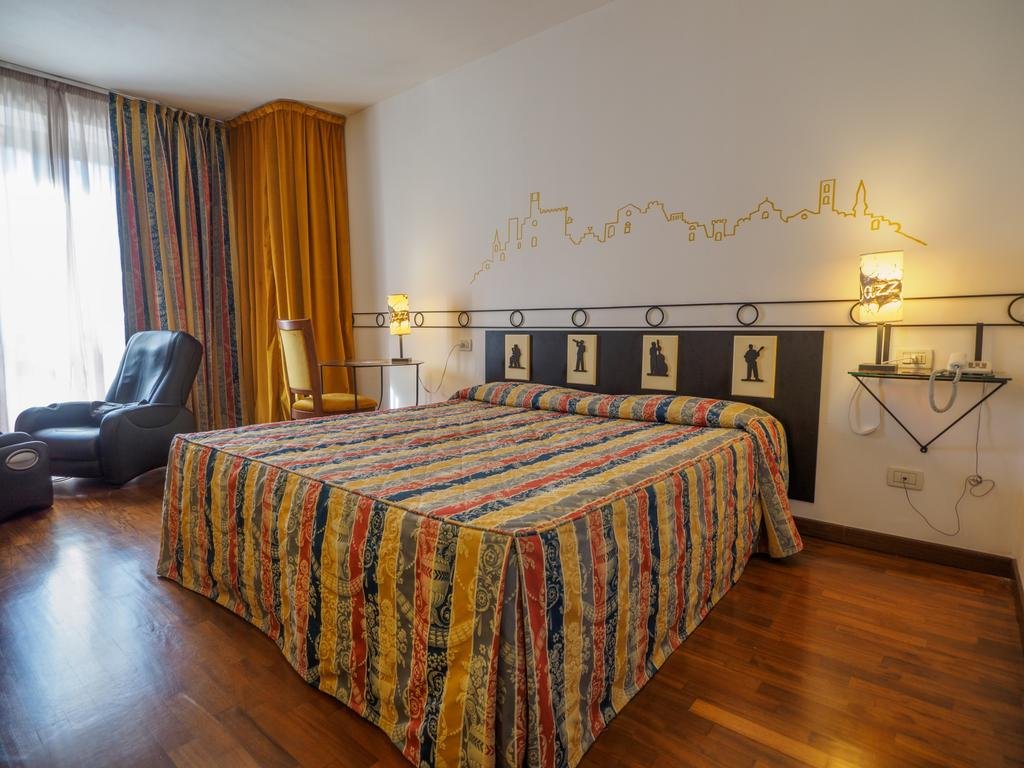 Perugia, 11