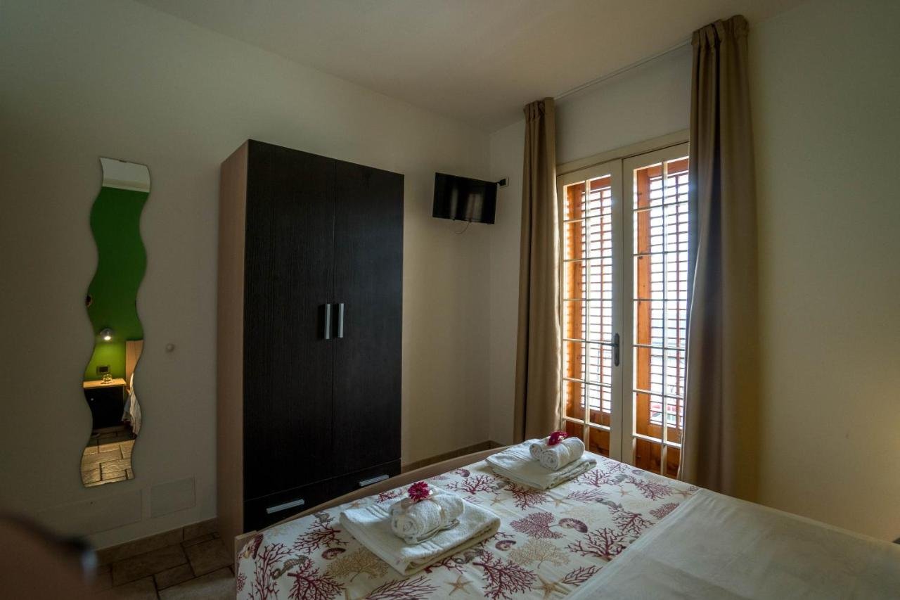 Marina di Ragusa, 14