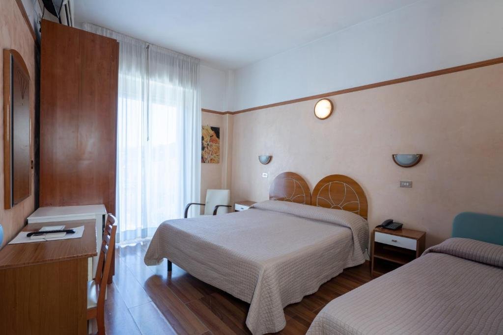 Rimini Porto, 01