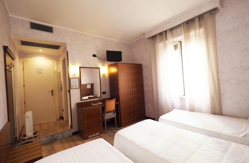 Roma Centro Storico, 18