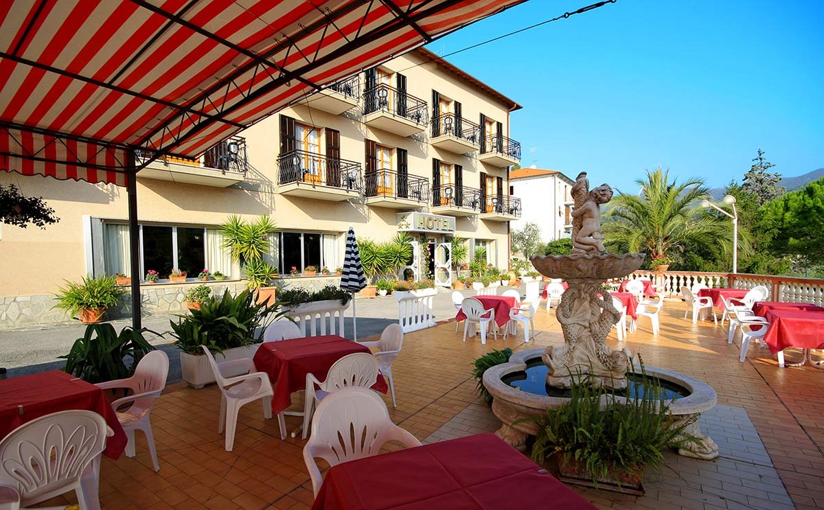 San Bartolomeo al Mare, 06