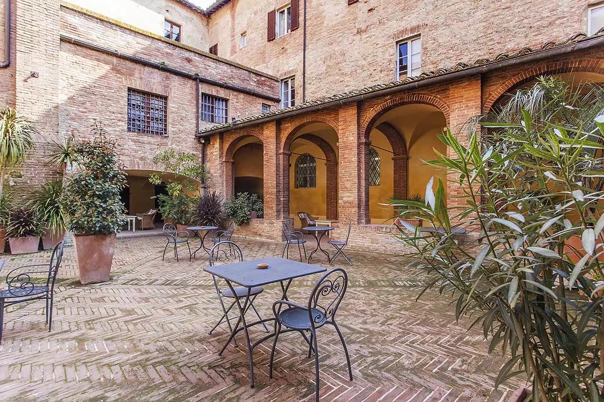 Siena, 11