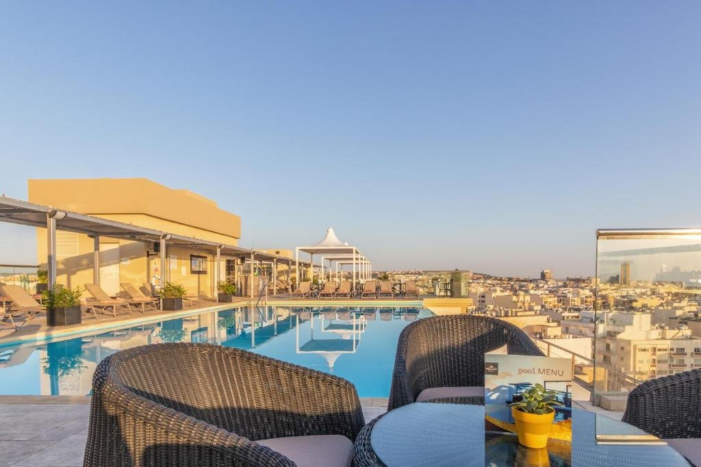 Sliema, 01
