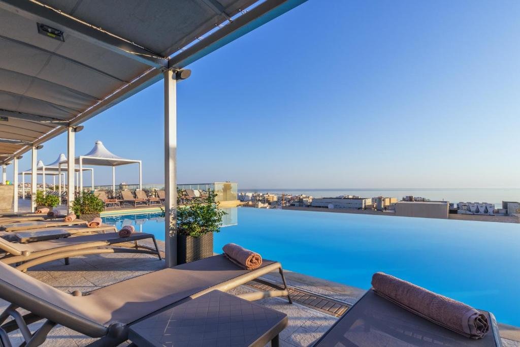 Sliema, 22