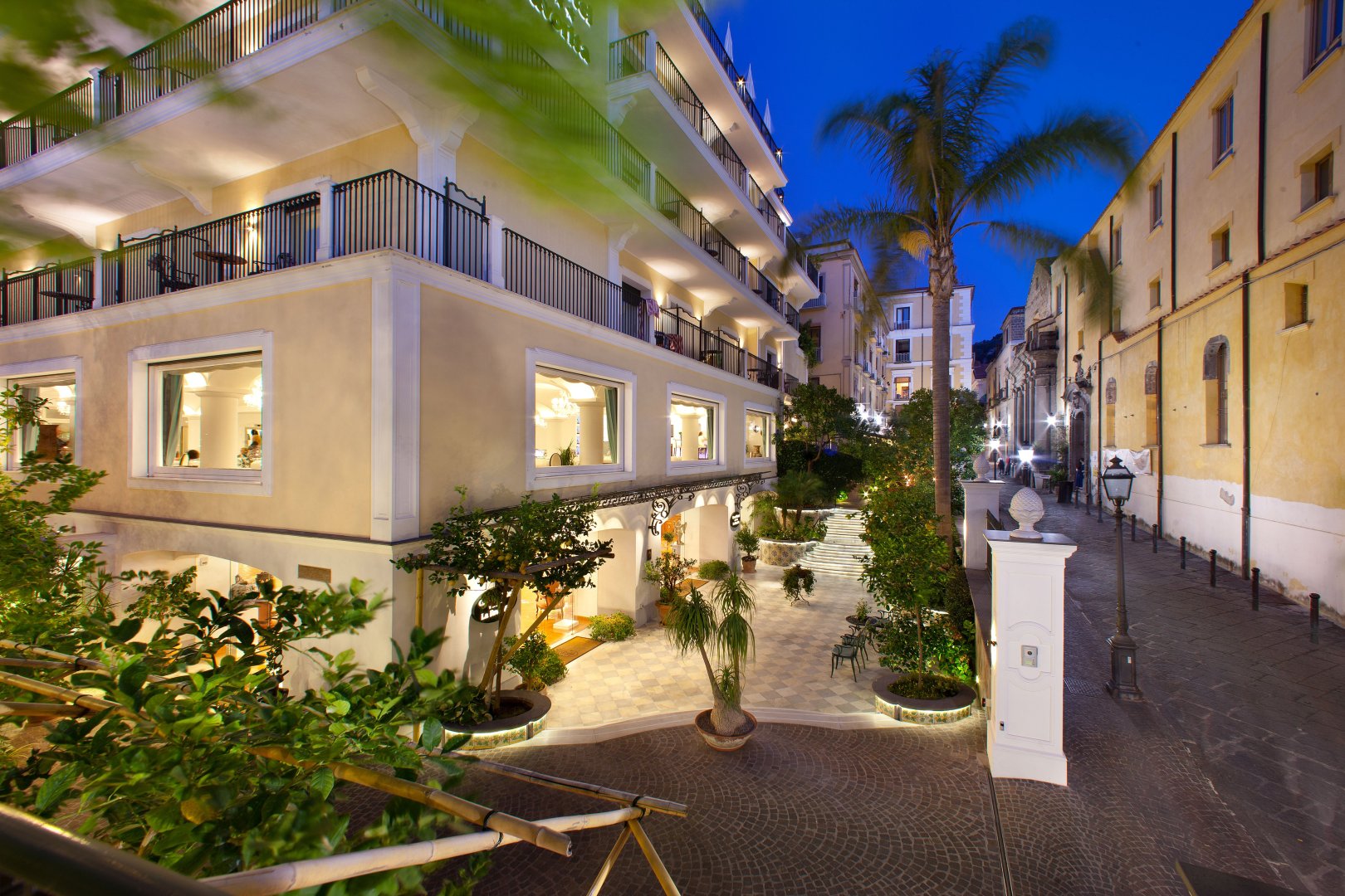 Sorrento, 16