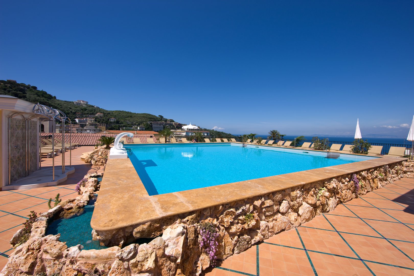 Sorrento, 18
