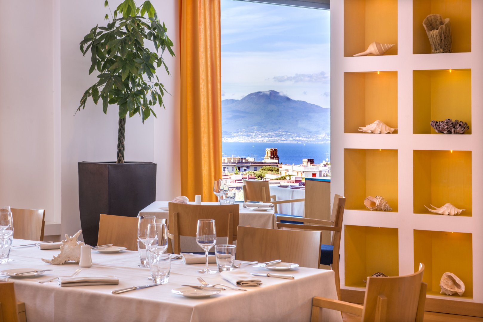 Sorrento, 10