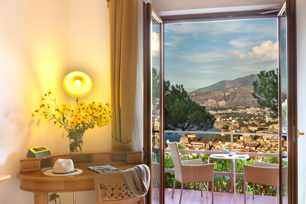 Sorrento, 10