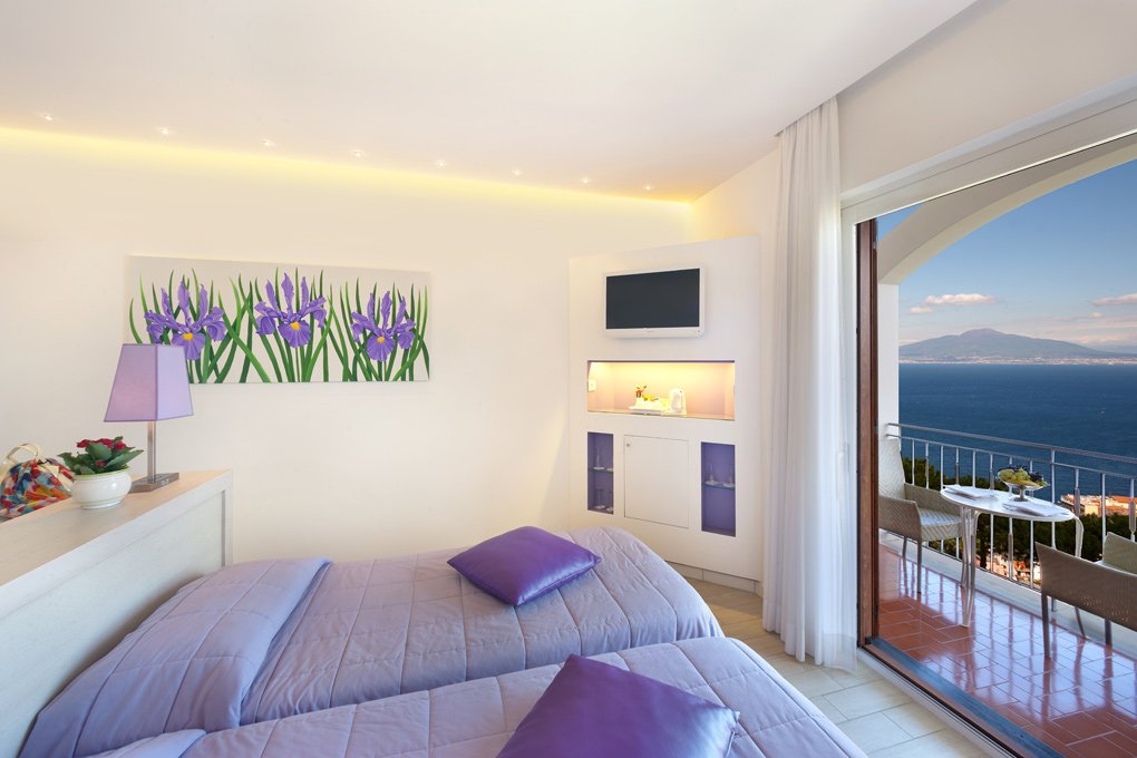 Sorrento, 18